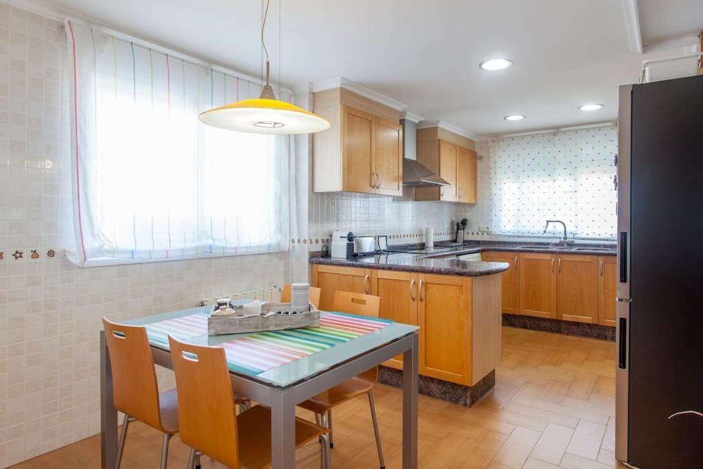 Casa En Valencia, Cerca De Golf, Playas, Moto Gp Villa Exterior foto