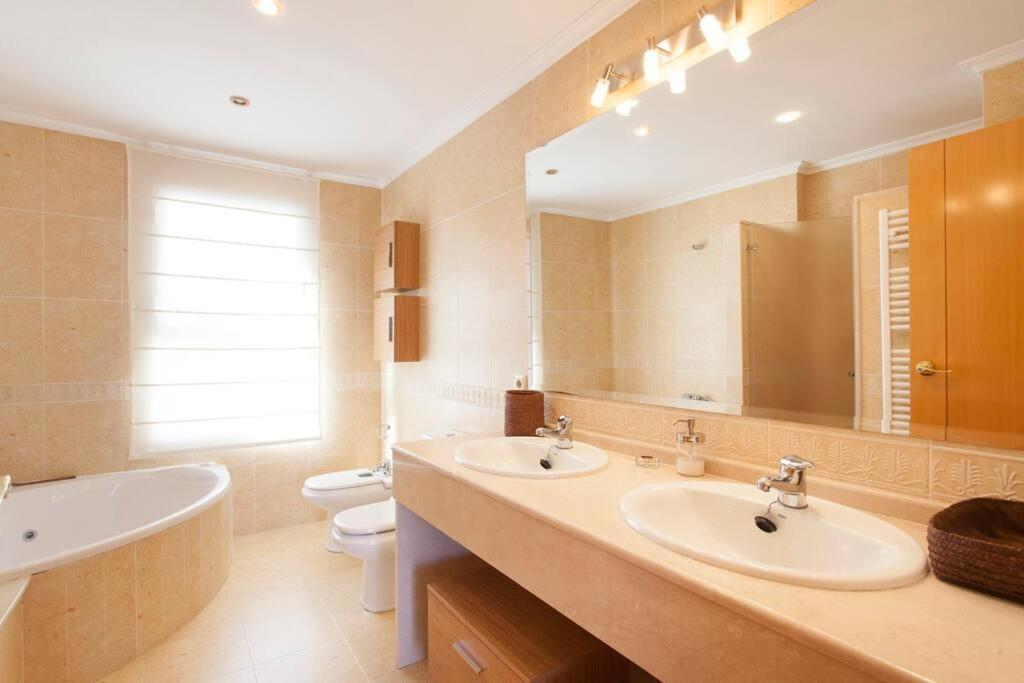 Casa En Valencia, Cerca De Golf, Playas, Moto Gp Villa Exterior foto
